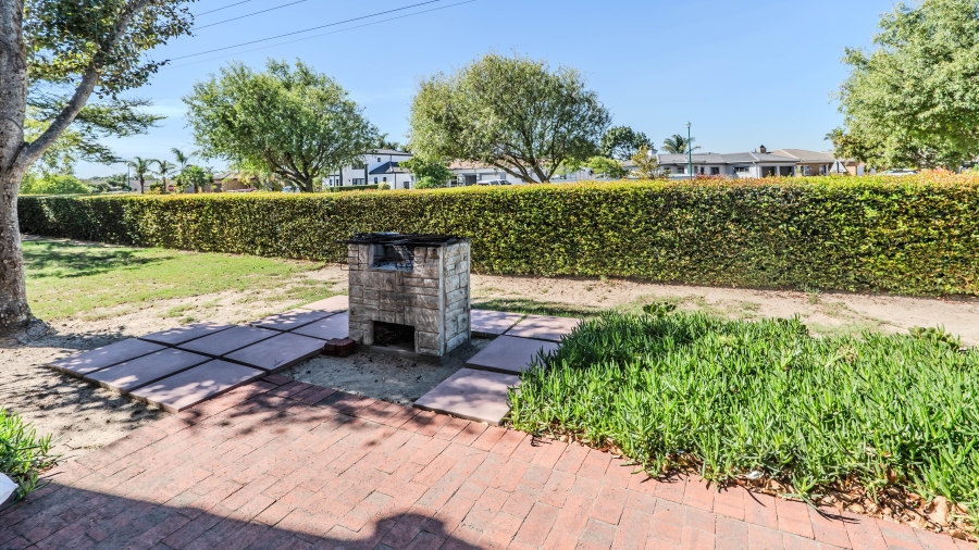 2 Bedroom Property for Sale in Kleinbron Park Western Cape